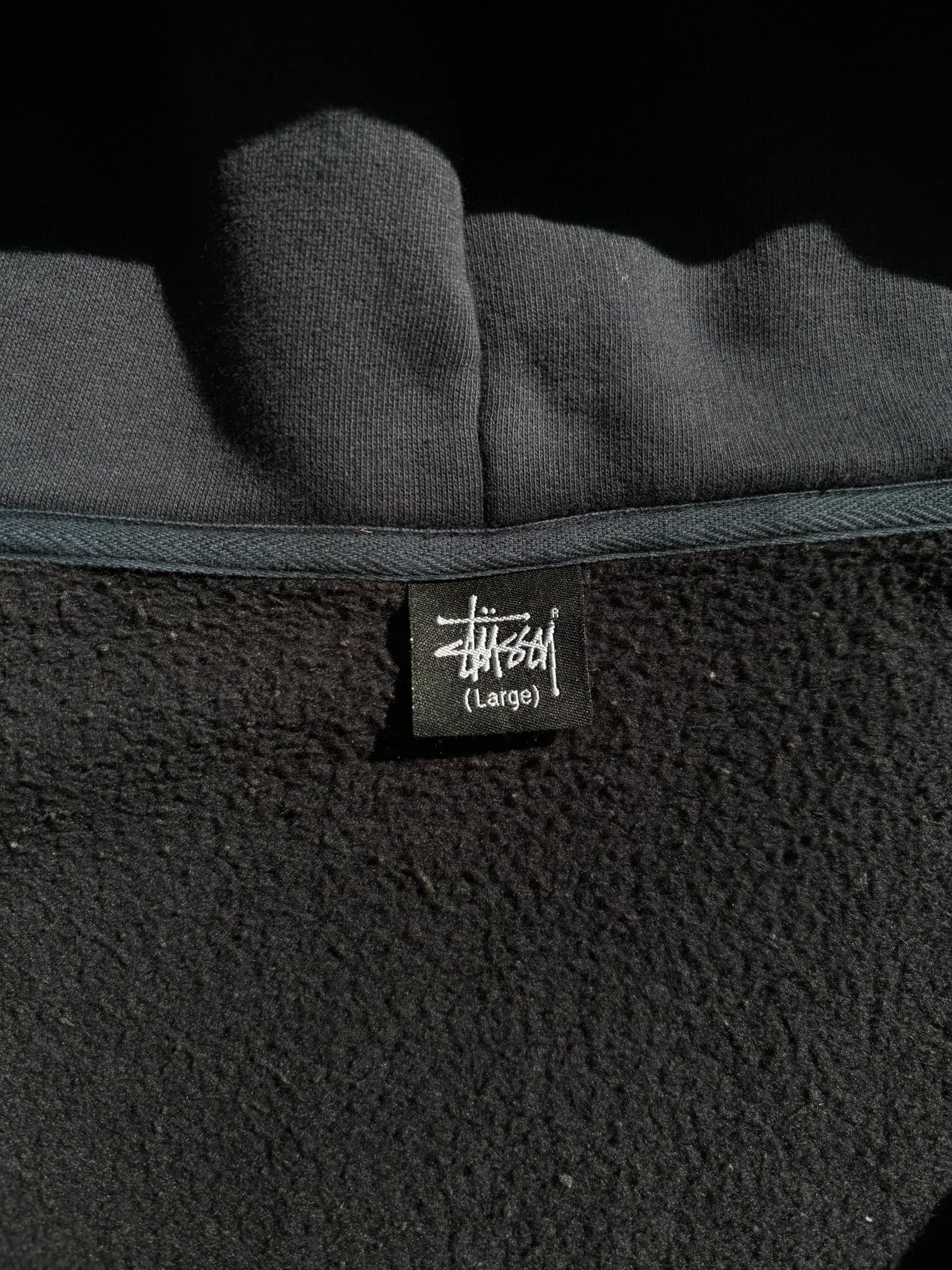 Stussy skull logo zip up (L)
