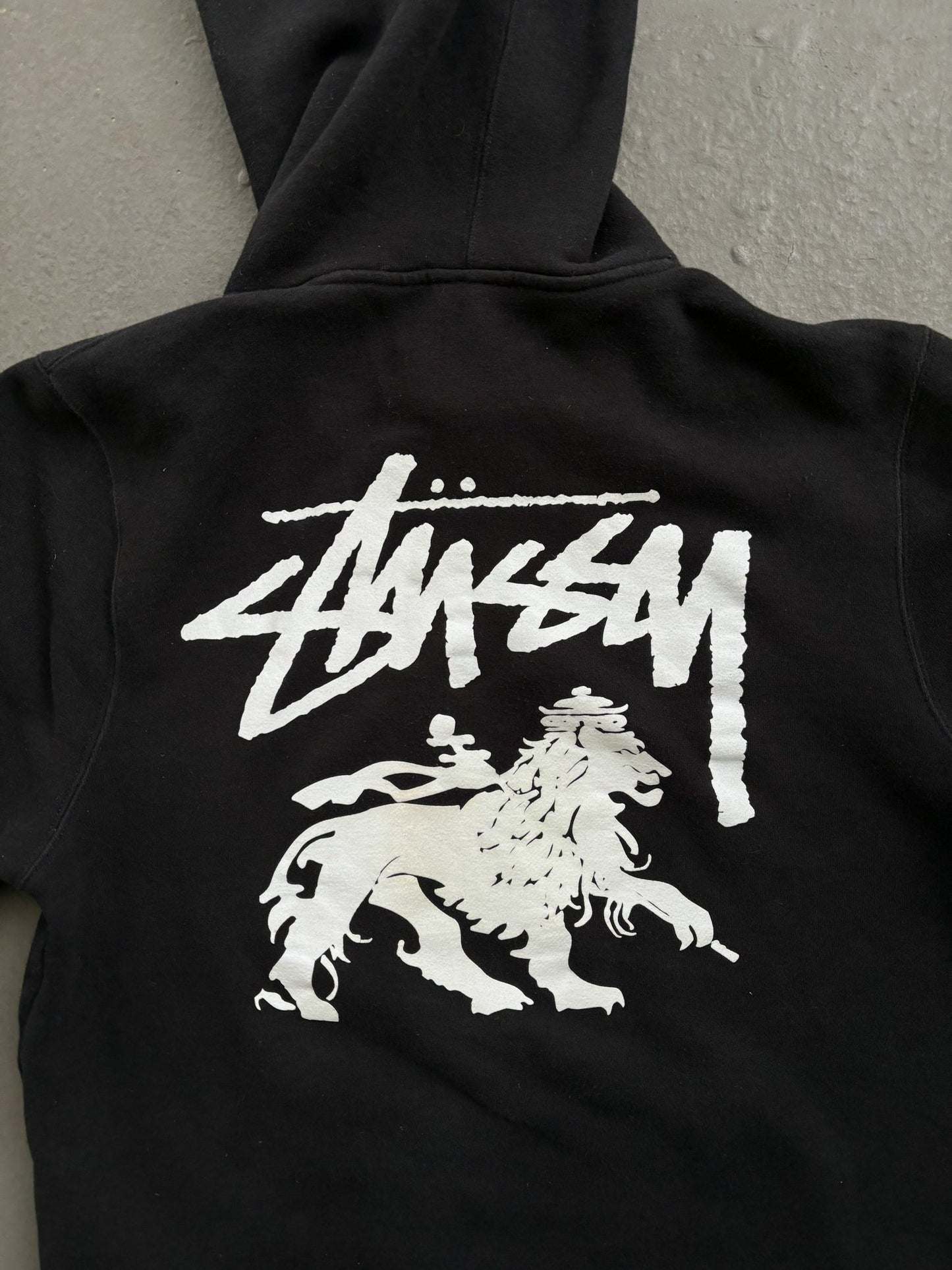 Stussy lion logo hoodie (M)