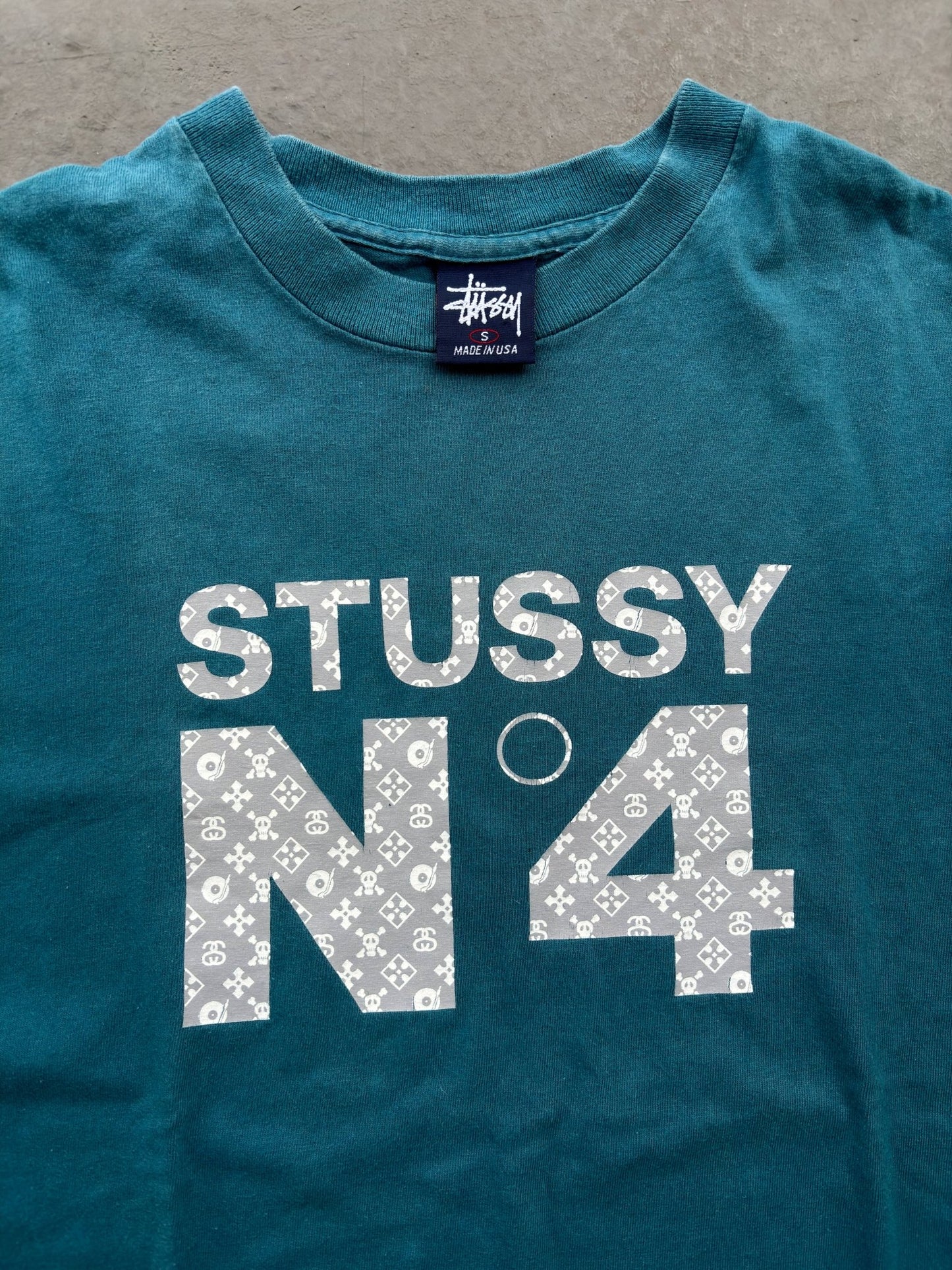 Vintage Stussy N4 LV logo 2001 (S)